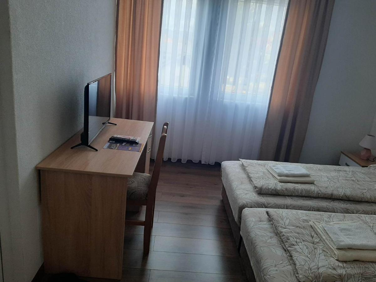 셰니차 Vila Centar Mb B&B 외부 사진